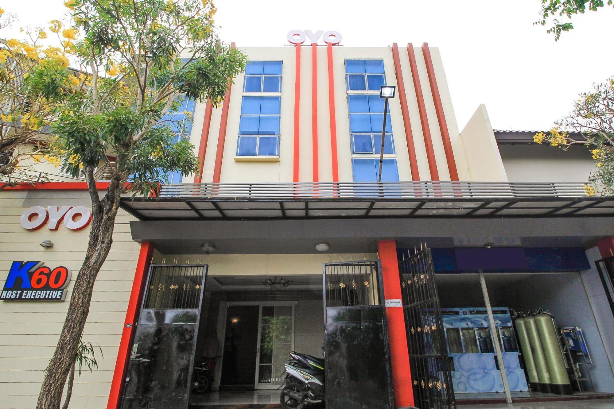 Super Oyo Capital O 175 K-60 Residence Surabaia Exterior foto