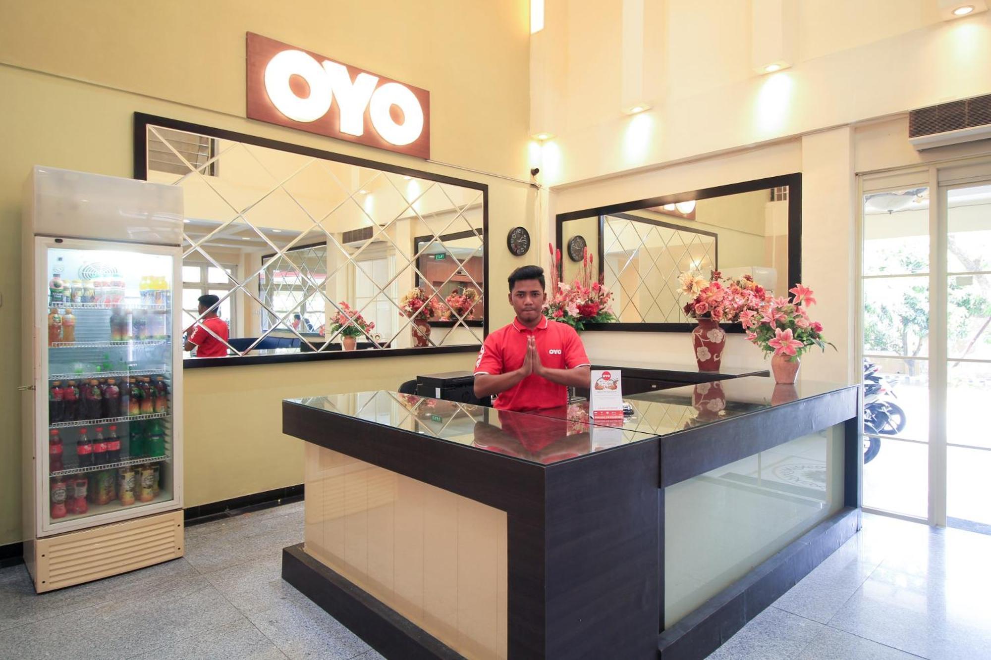 Super Oyo Capital O 175 K-60 Residence Surabaia Exterior foto