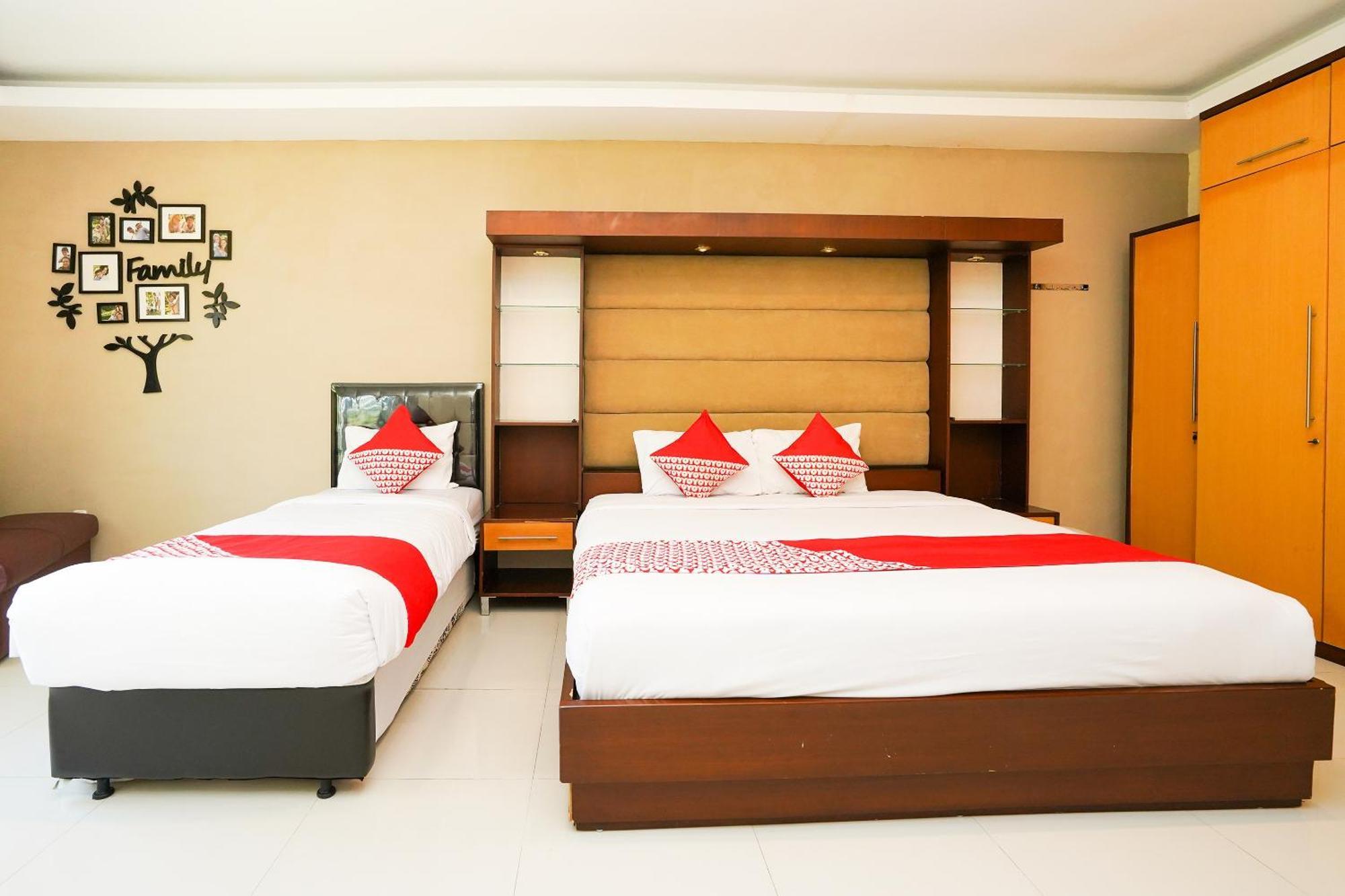 Super Oyo Capital O 175 K-60 Residence Surabaia Exterior foto